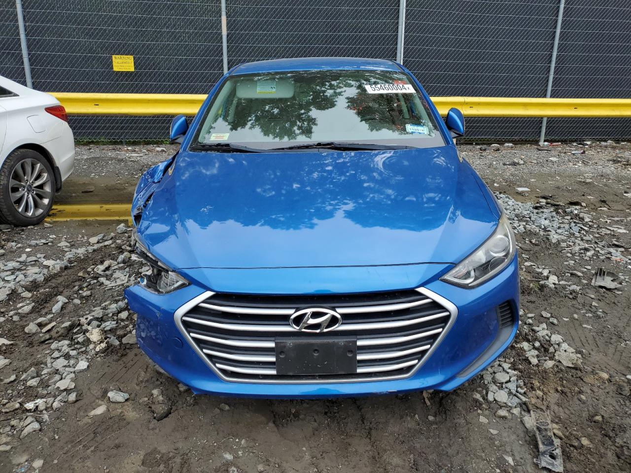 KMHD74LF8HU089322 2017 Hyundai Elantra Se