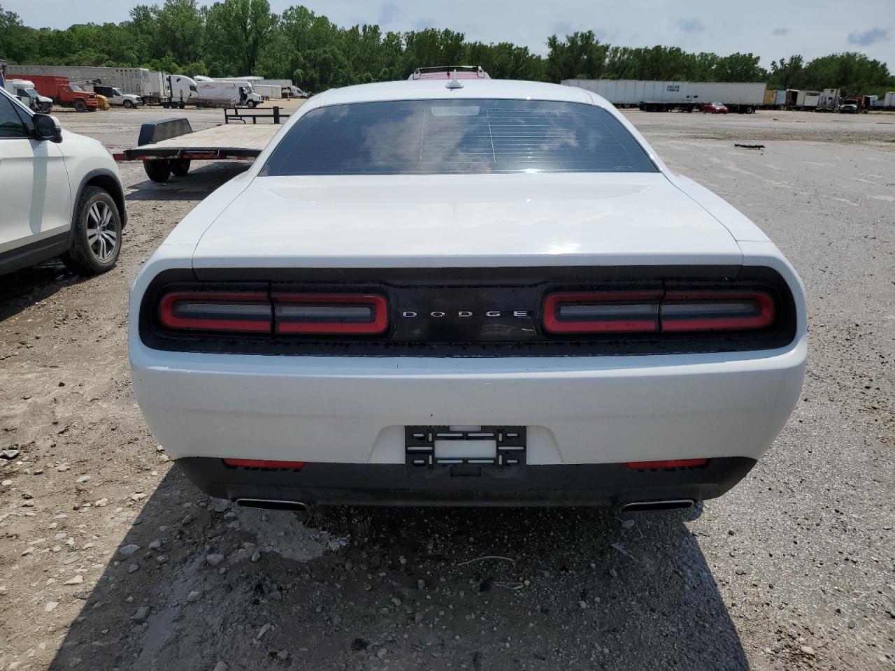 2C3CDZAG9GH309669 2016 Dodge Challenger Sxt