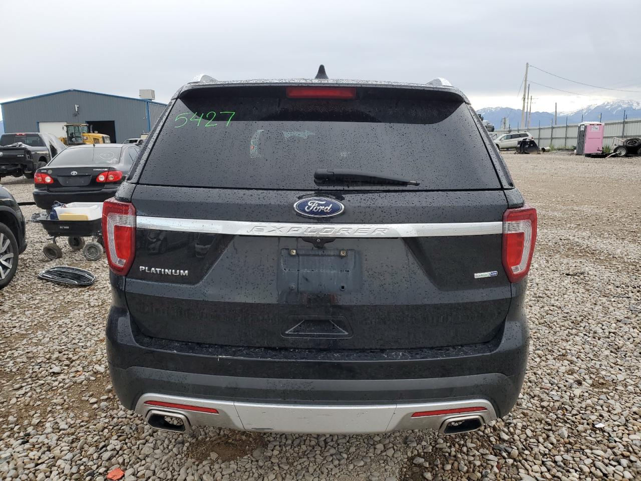 1FM5K8HT8HGD17598 2017 Ford Explorer Platinum