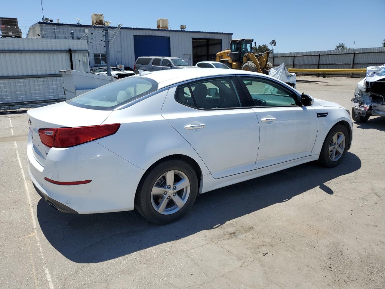 5XXGM4A70FG369714 2015 Kia Optima Lx