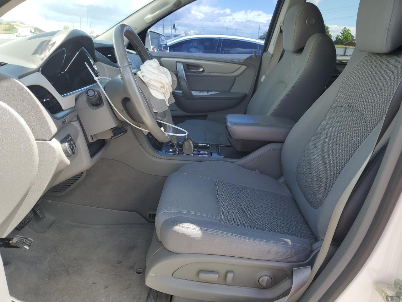 1GNKRGKD6EJ303848 2014 Chevrolet Traverse Lt