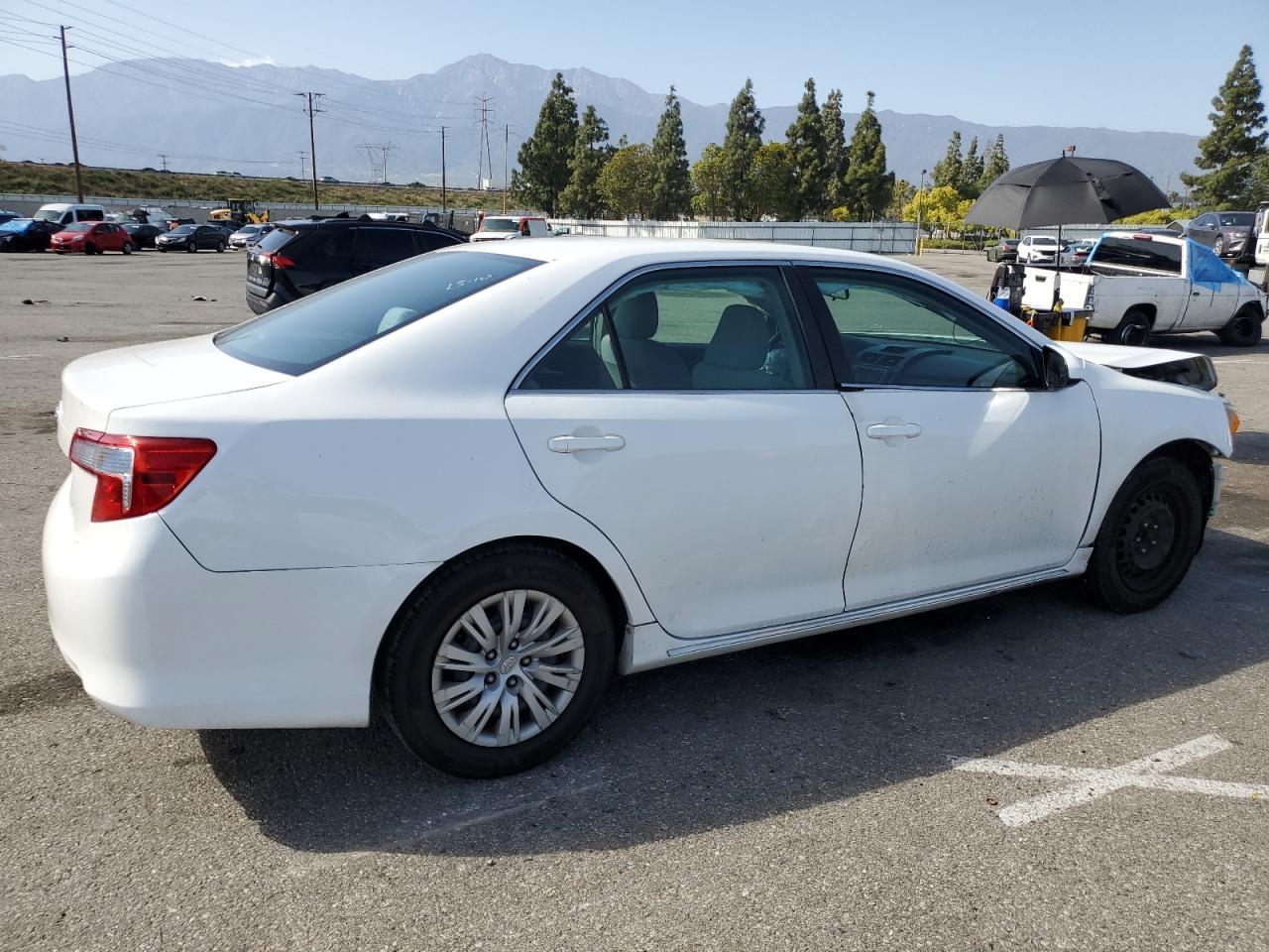 2014 Toyota Camry L vin: 4T1BF1FK7EU420341