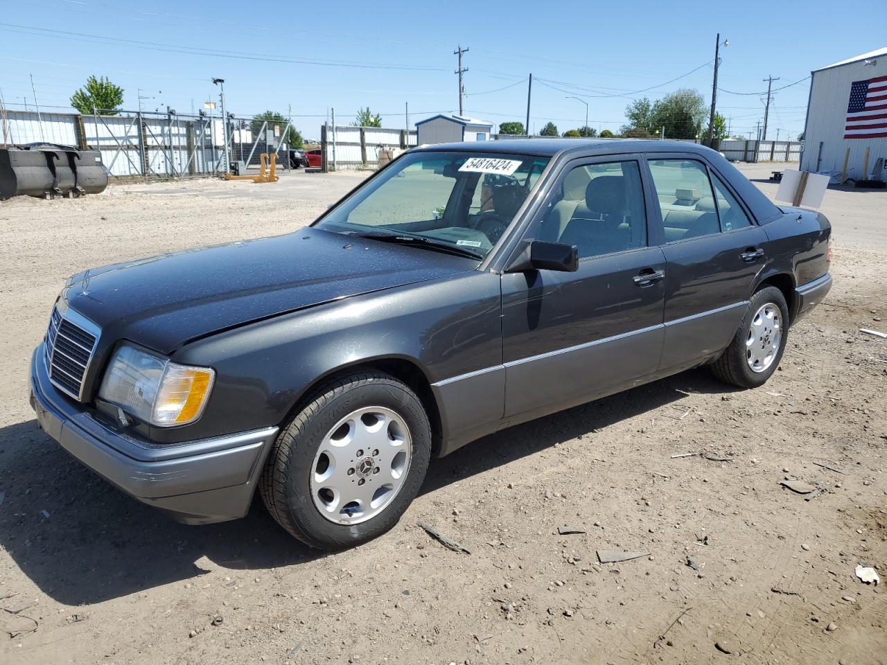 WDBEA32E7RC131899 1994 Mercedes-Benz E 320