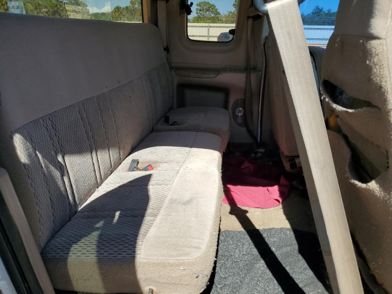 1FTDX1725VNC84665 1997 Ford F150