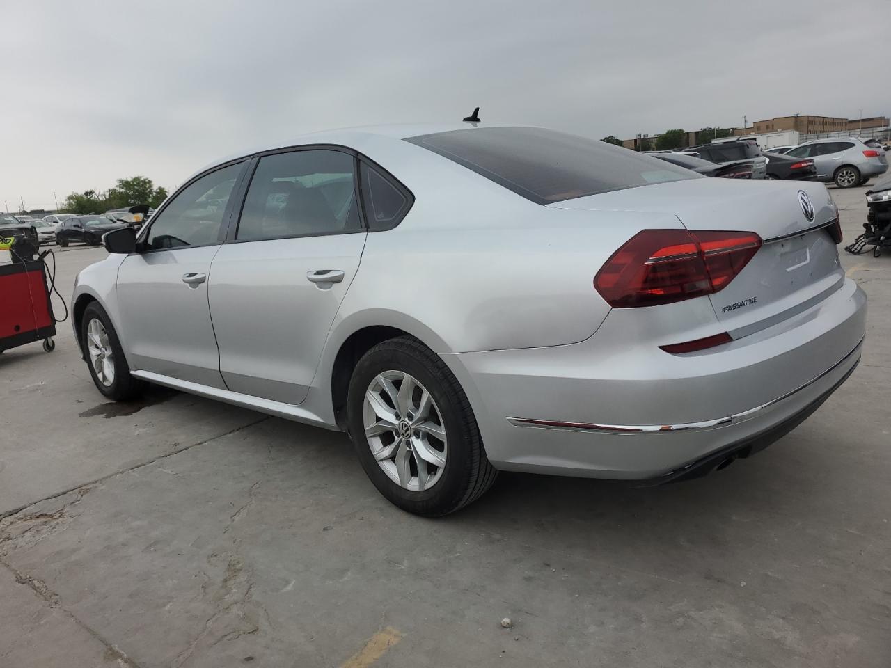 1VWAT7A36HC001657 2017 Volkswagen Passat S