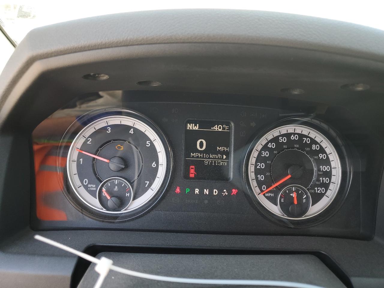 1C6RR7TT9LS129401 2020 Ram 1500 Classic Slt