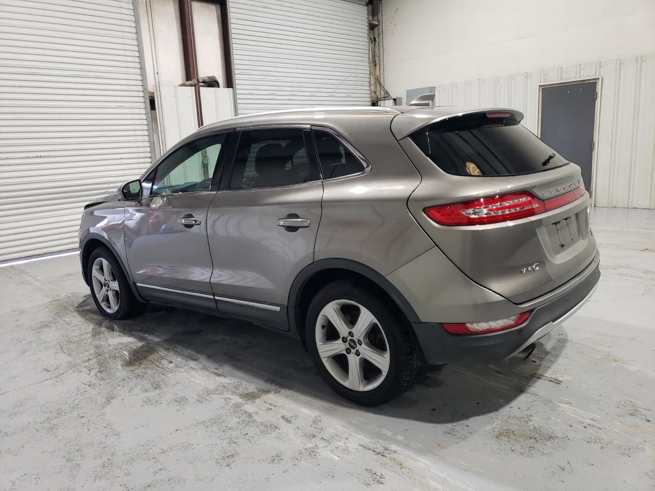 5LMCJ1C9XGUJ30874 2016 Lincoln Mkc Premiere