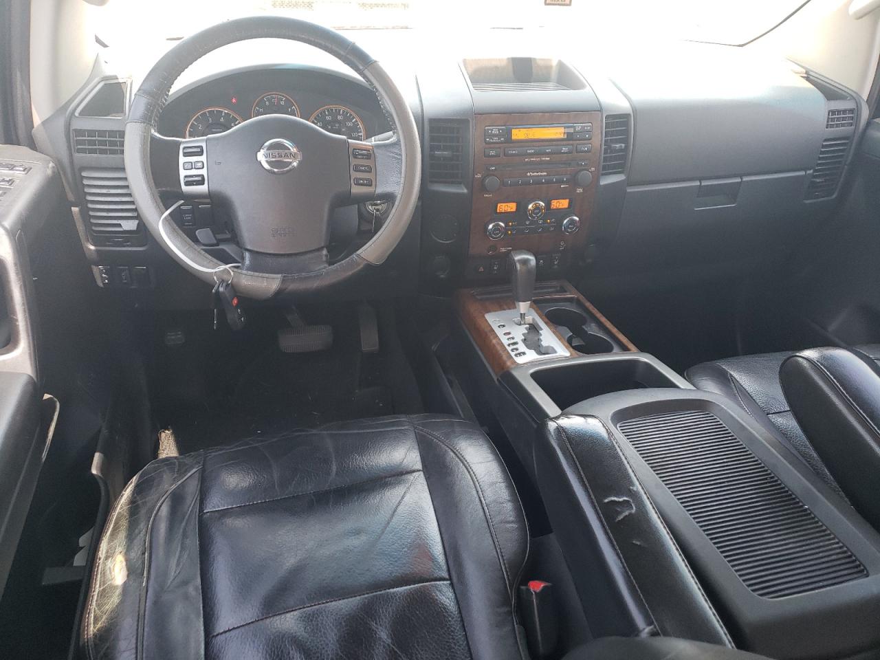 1N6BA0ED2CN328302 2012 Nissan Titan S