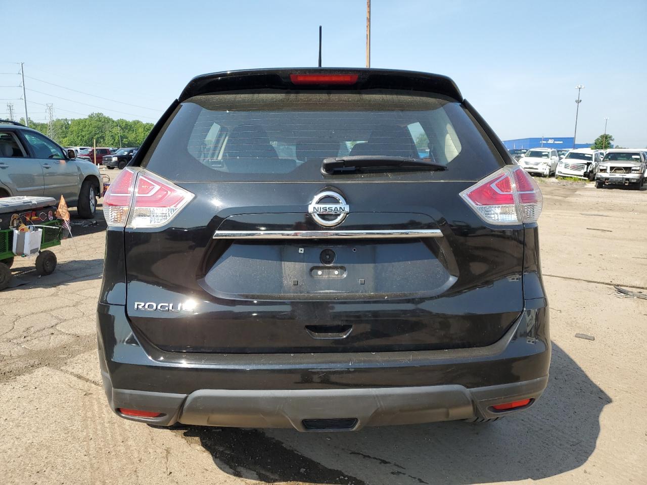 KNMAT2MT6FP580625 2015 Nissan Rogue S