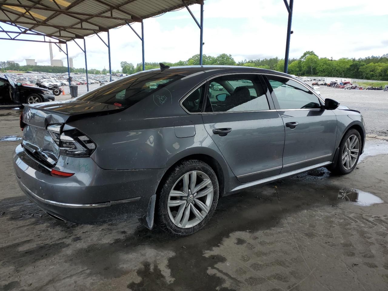 1VWCM7A39HC036392 2017 Volkswagen Passat Sel Premium