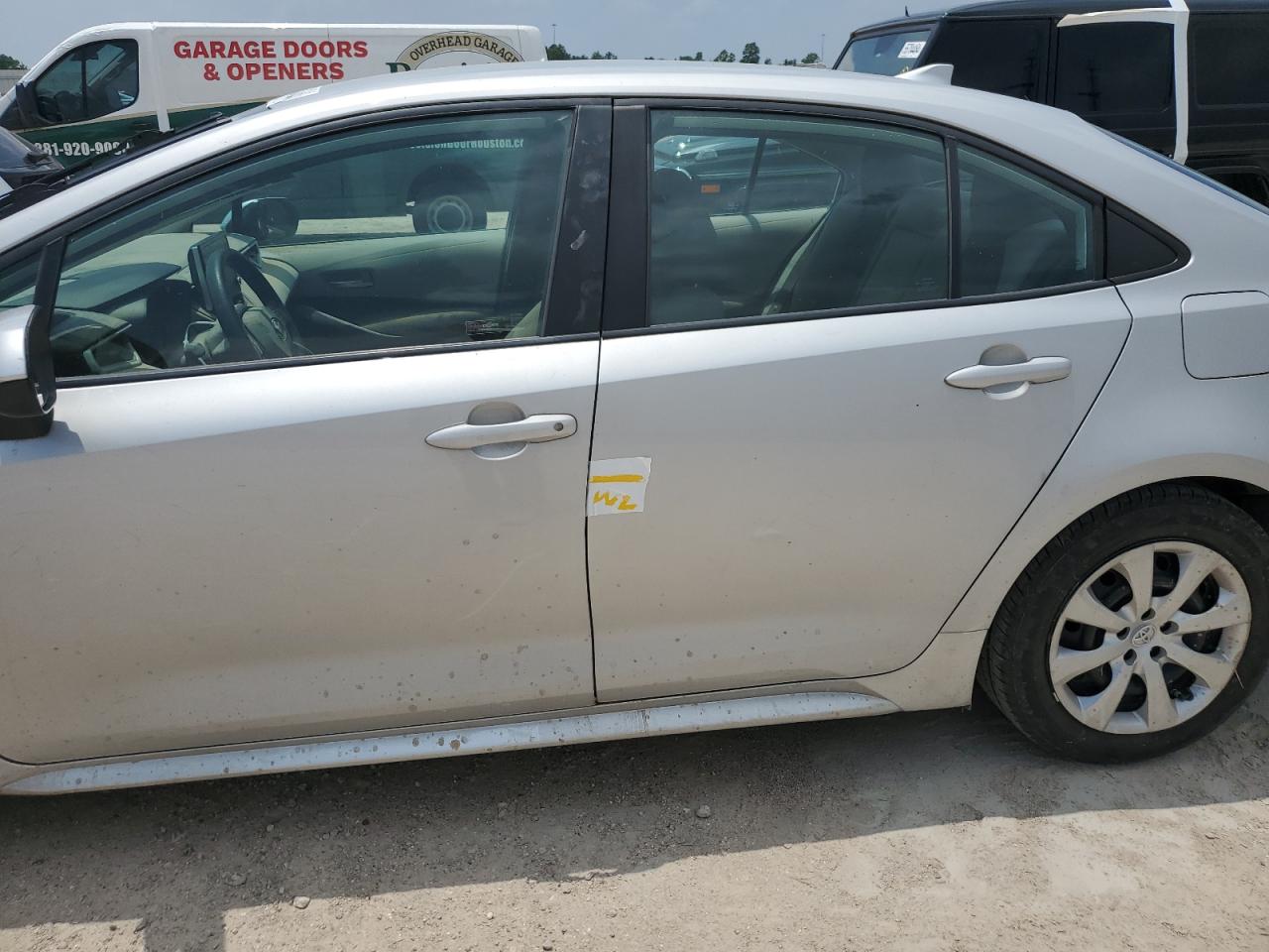 5YFEPMAE7MP186697 2021 Toyota Corolla Le