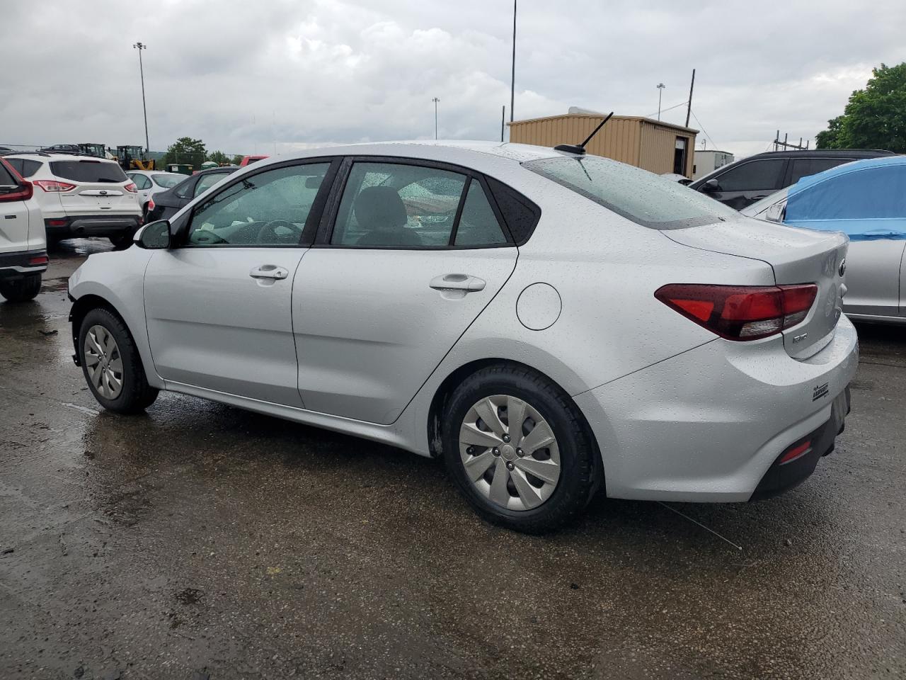 3KPA24ABXJE100217 2018 Kia Rio Lx