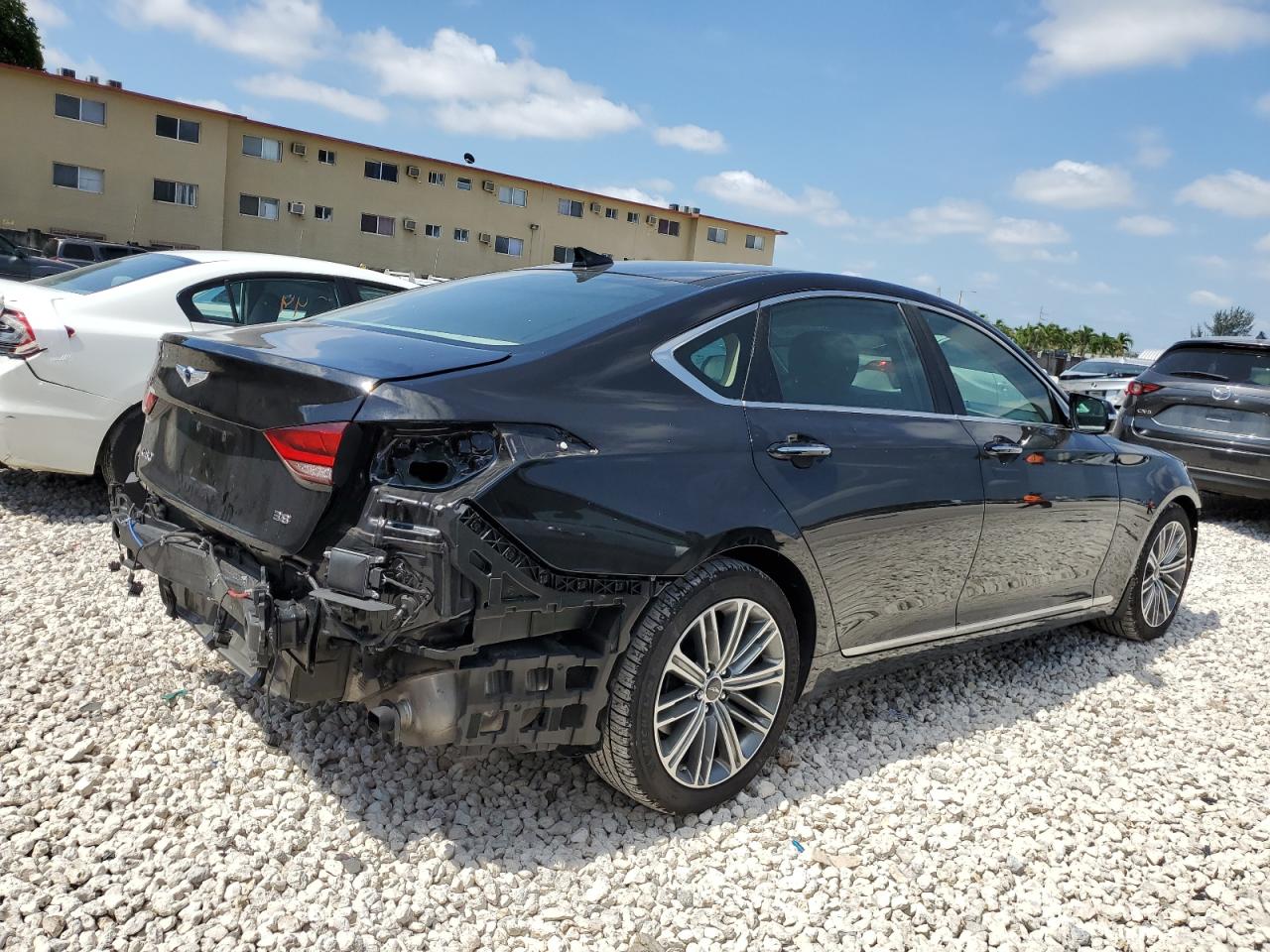 KMHGN4JE4JU281274 2018 Genesis G80 Base