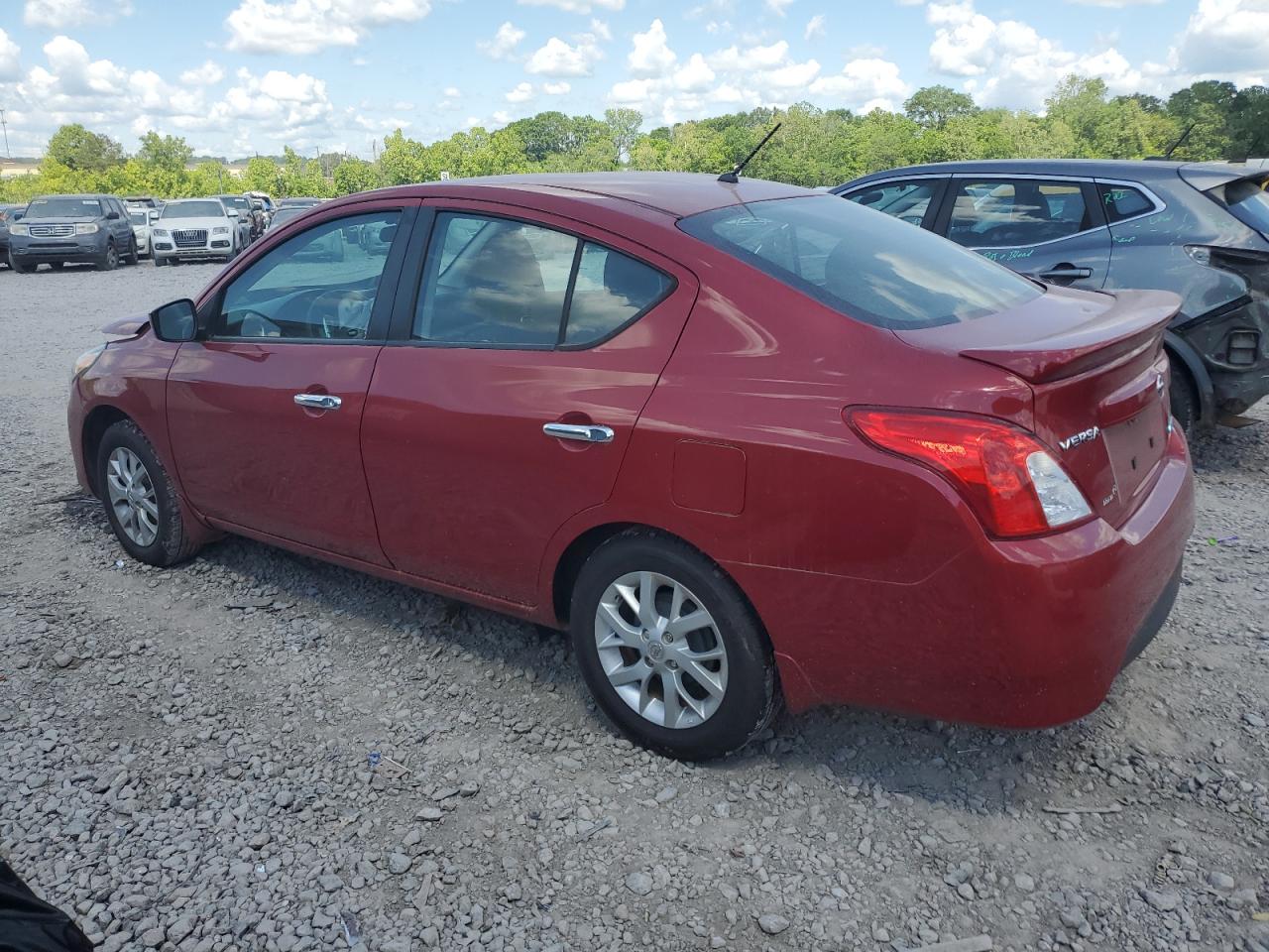 Lot #2505916364 2015 NISSAN VERSA S