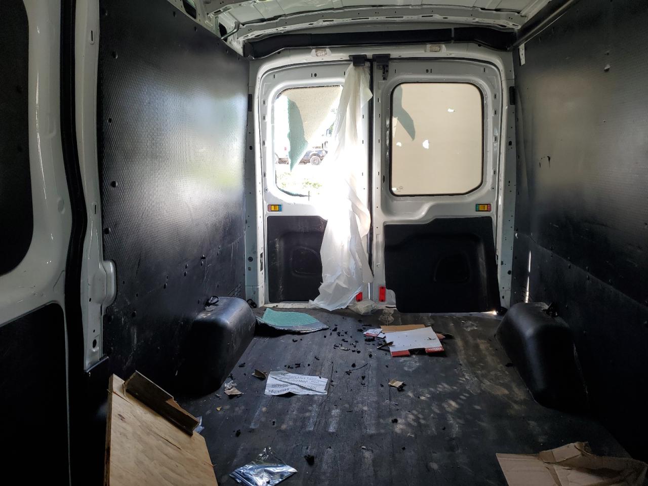 1FTYR2CM8JKA62979 2018 Ford Transit T-250