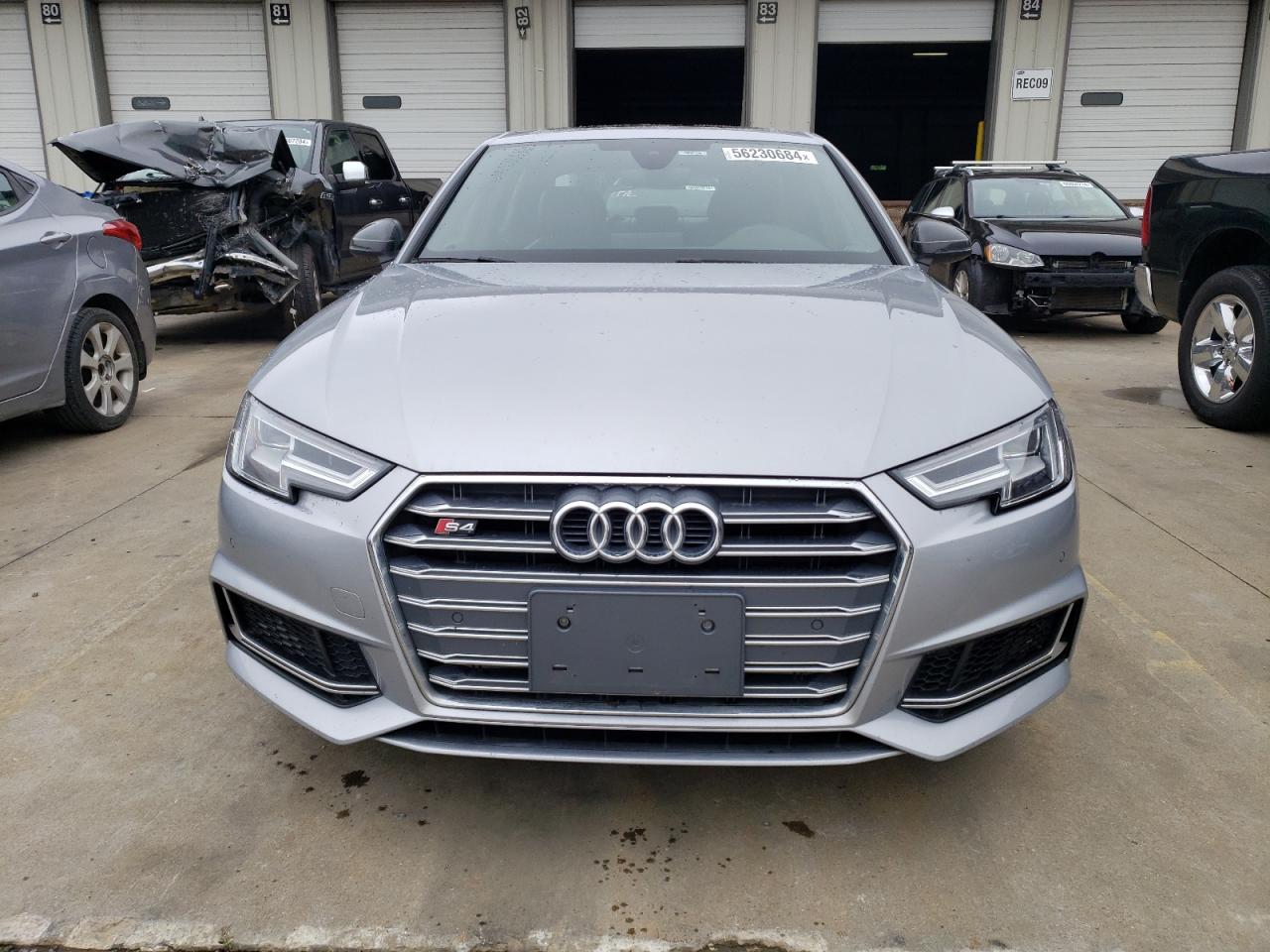 WAUB4AF46JA208115 2018 Audi S4 Premium Plus