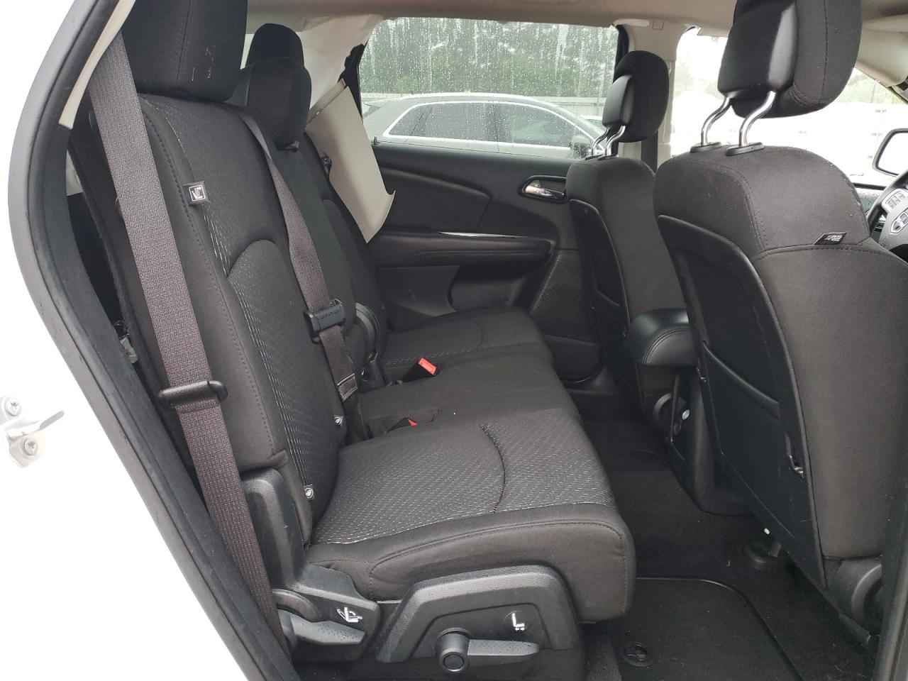 3C4PDDBG0KT695154 2019 Dodge Journey Se