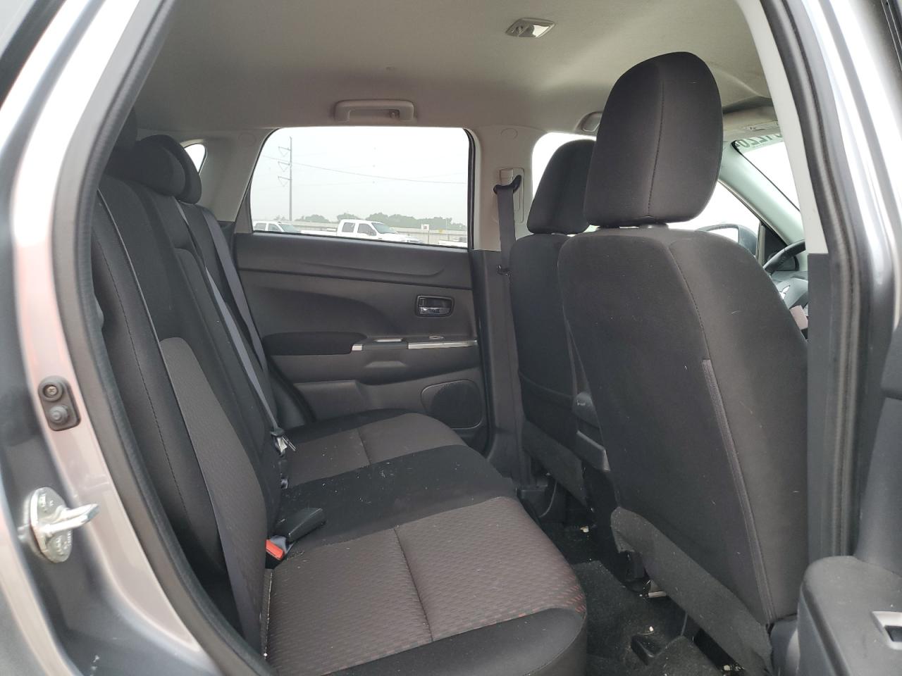 JA4AP4AU2KU019115 2019 Mitsubishi Outlander Sport Se