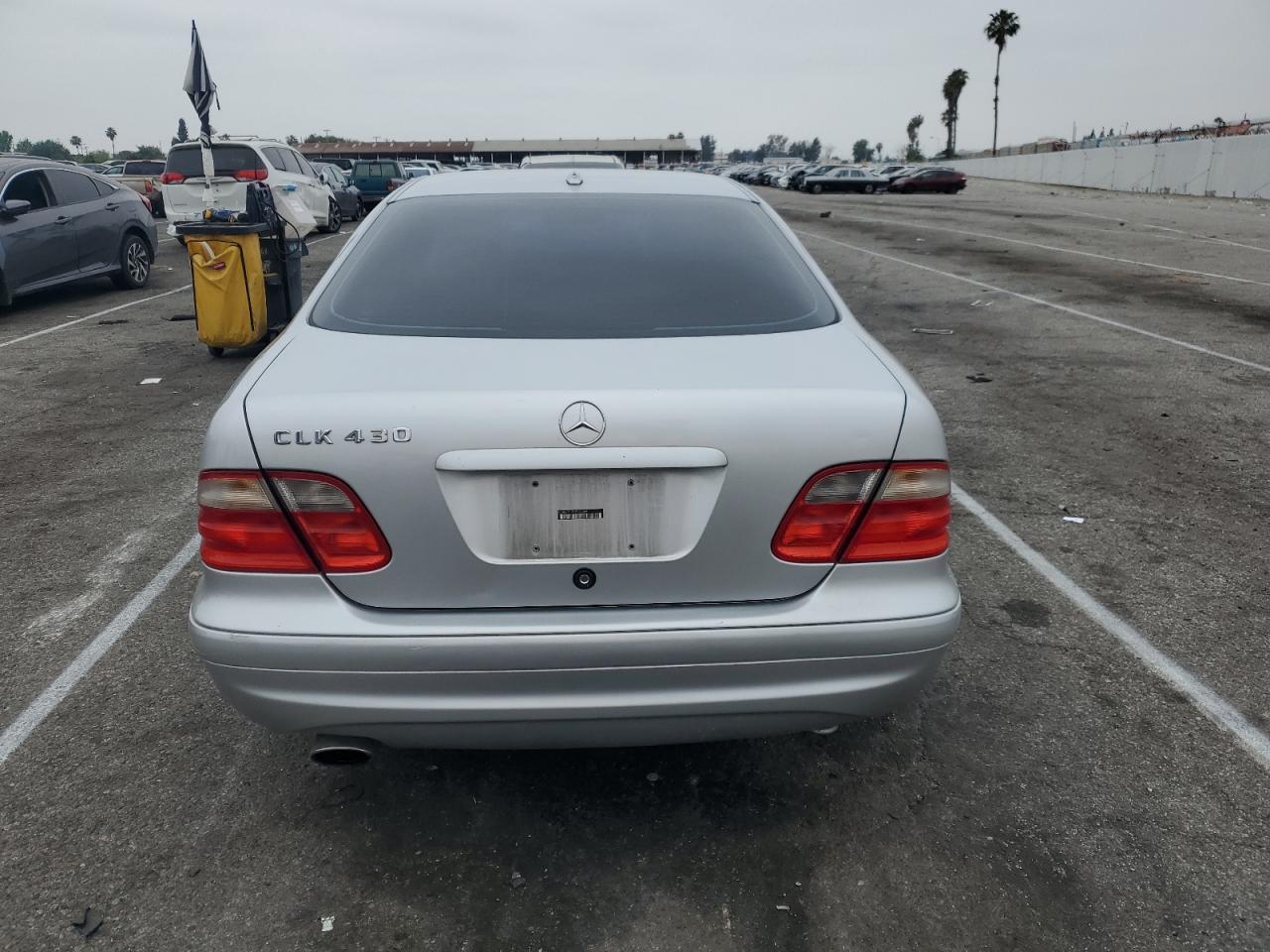 WDBLJ70G81F165064 2001 Mercedes-Benz Clk 430