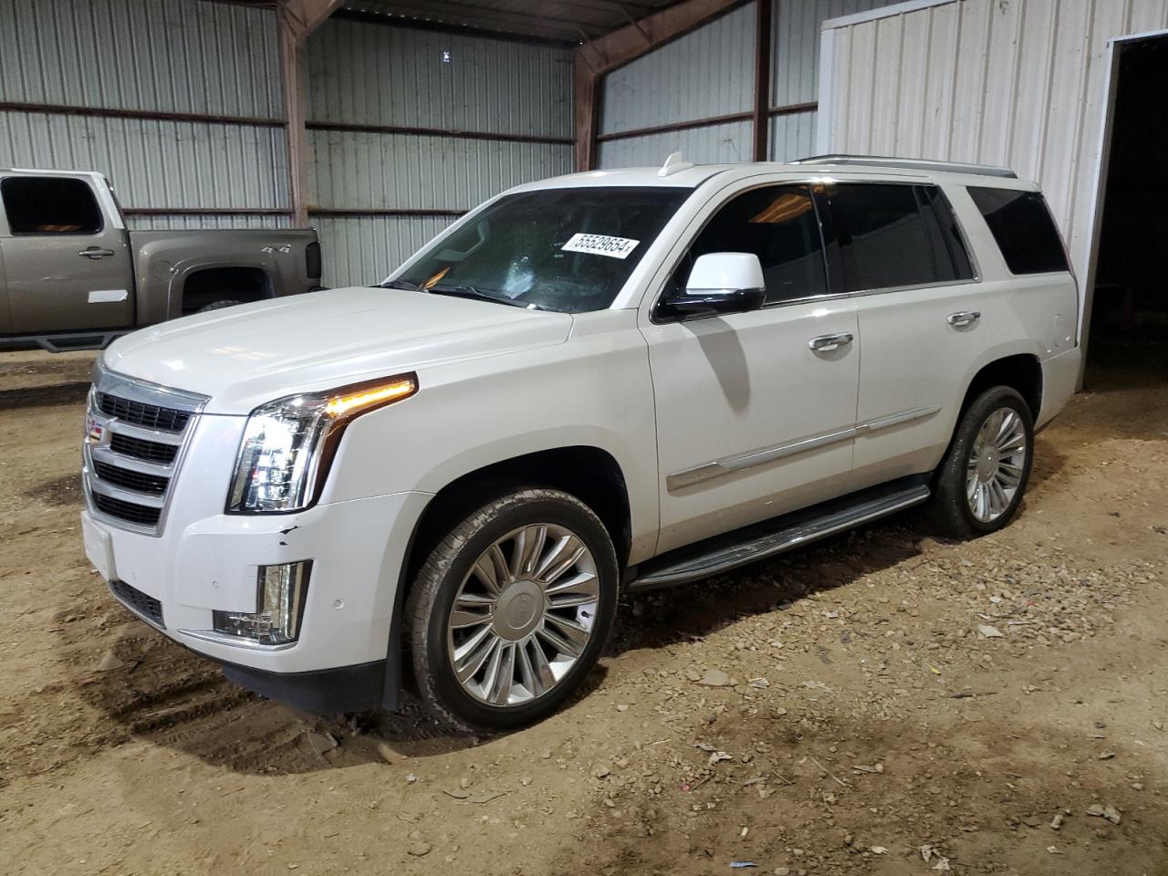 1GYS4BKJ8HR392452 2017 Cadillac Escalade Luxury