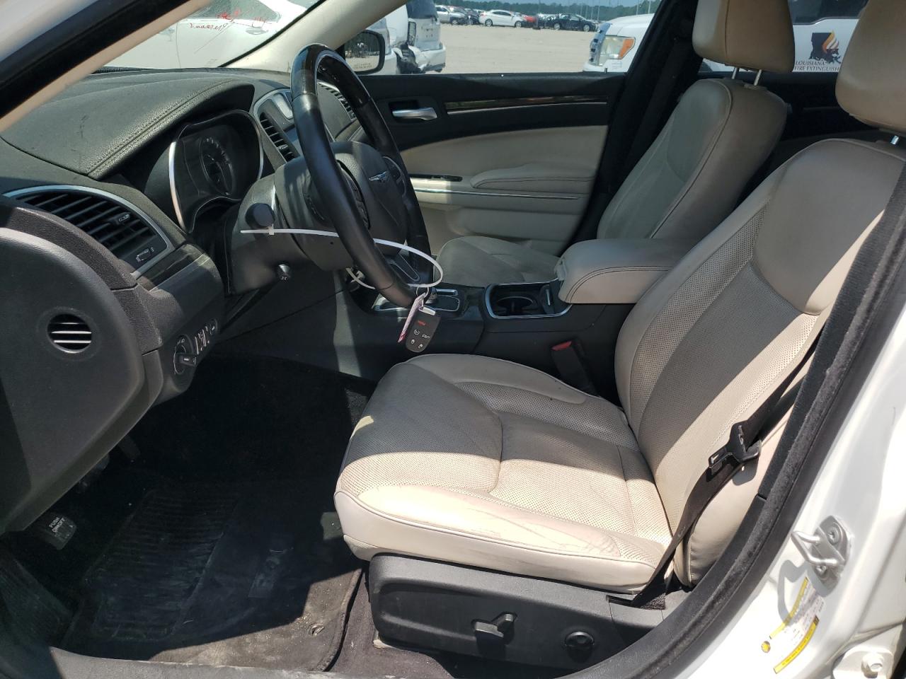 2C3CCAEG7JH191479 2018 Chrysler 300 Limited