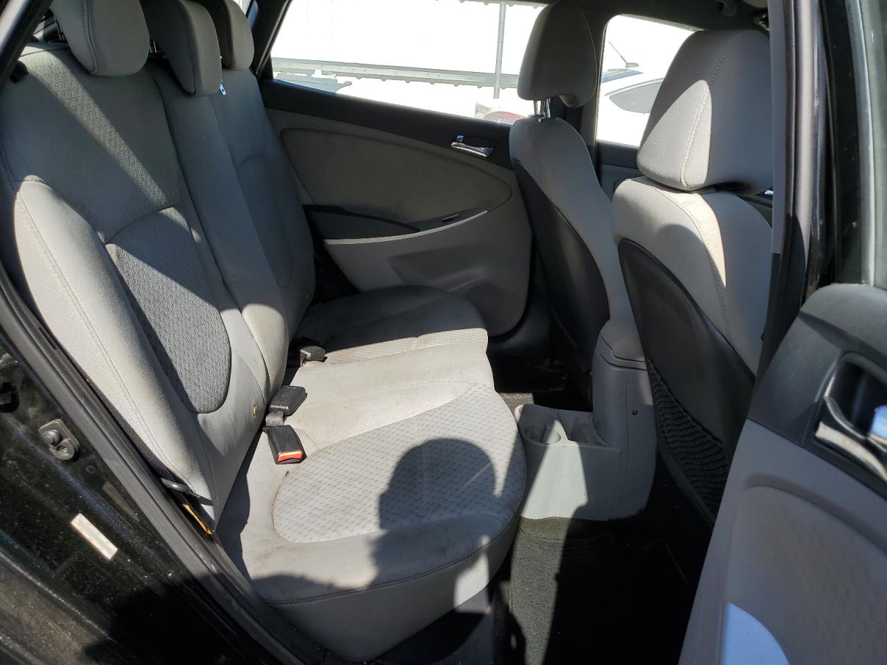 KMHCU5AE5EU183738 2014 Hyundai Accent Gls