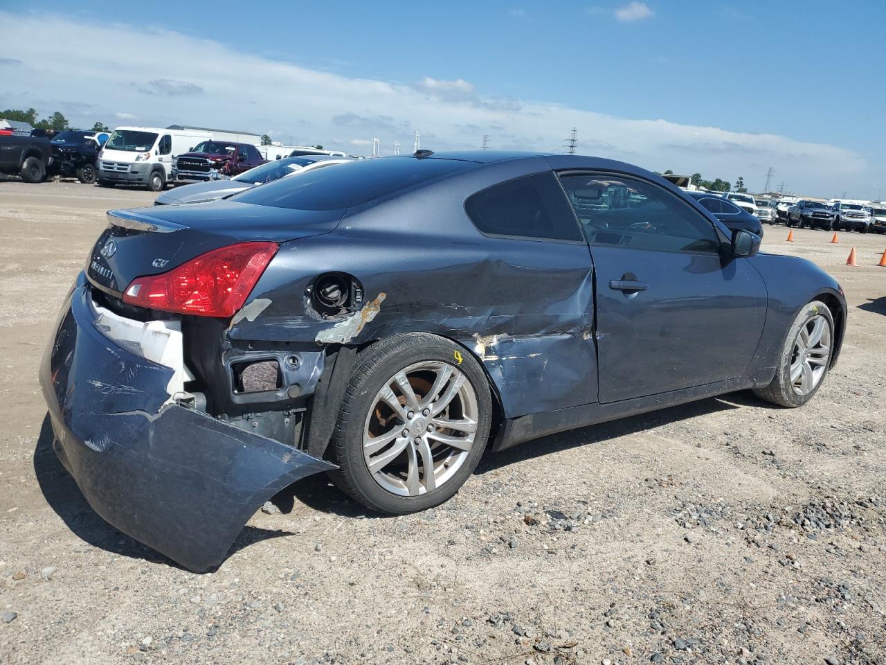 JNKCV64E89M605573 2009 Infiniti G37 Base