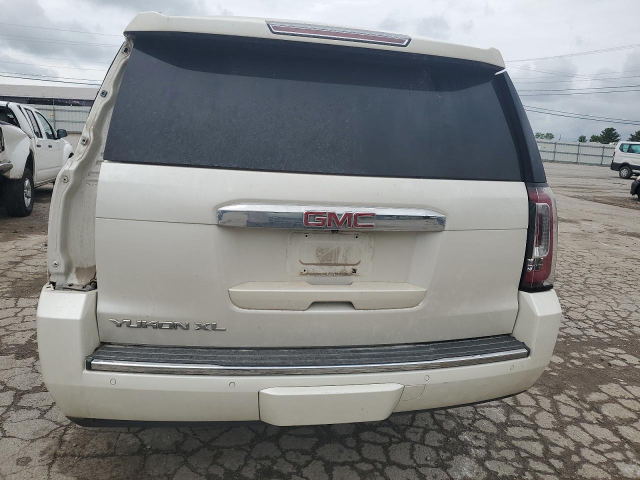 1GKS2JKJ7FR153675 2015 GMC Yukon Xl Denali