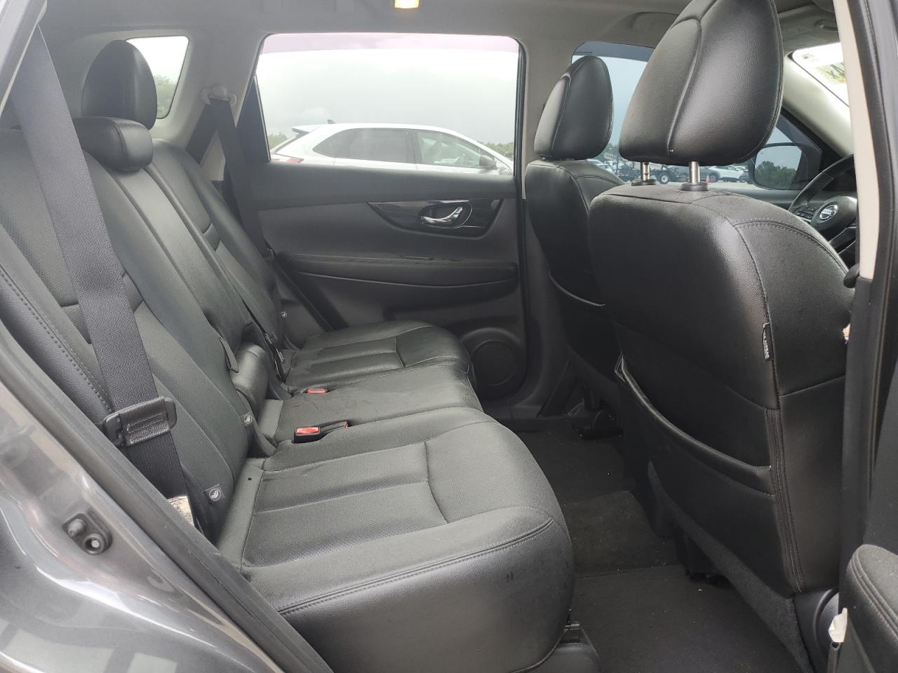 4JGDA5JB9JB179443 2017 Nissan Rogue S