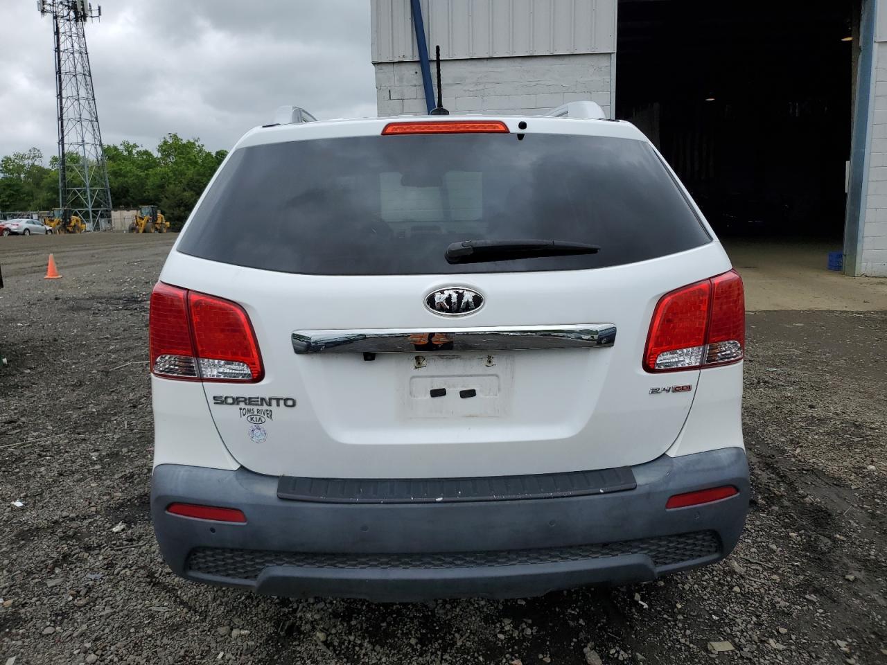 5XYKT3A69DG406945 2013 Kia Sorento Lx