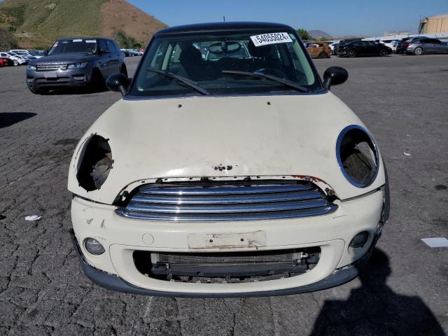 2011 Mini Cooper VIN: WMWSU3C5XBT095025 Lot: 54055024