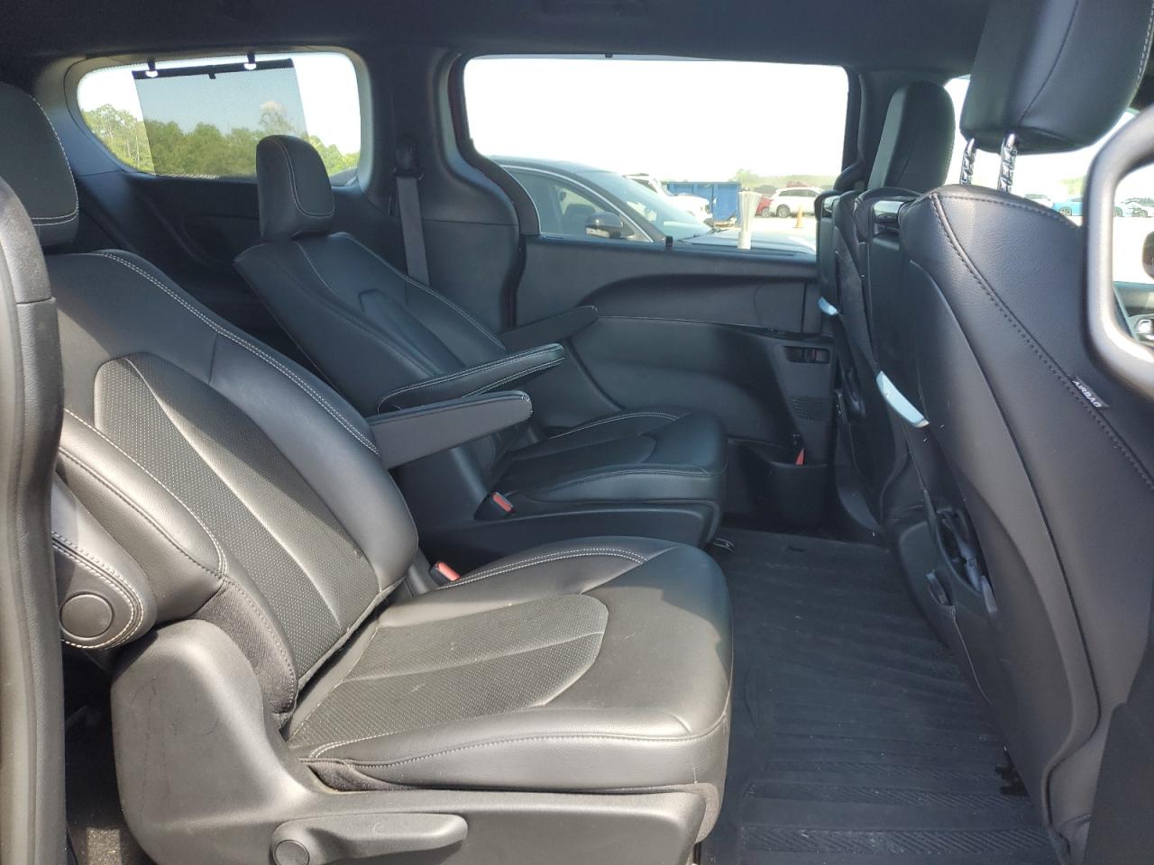 2C4RC1L71MR529644 2021 Chrysler Pacifica Hybrid Touring L