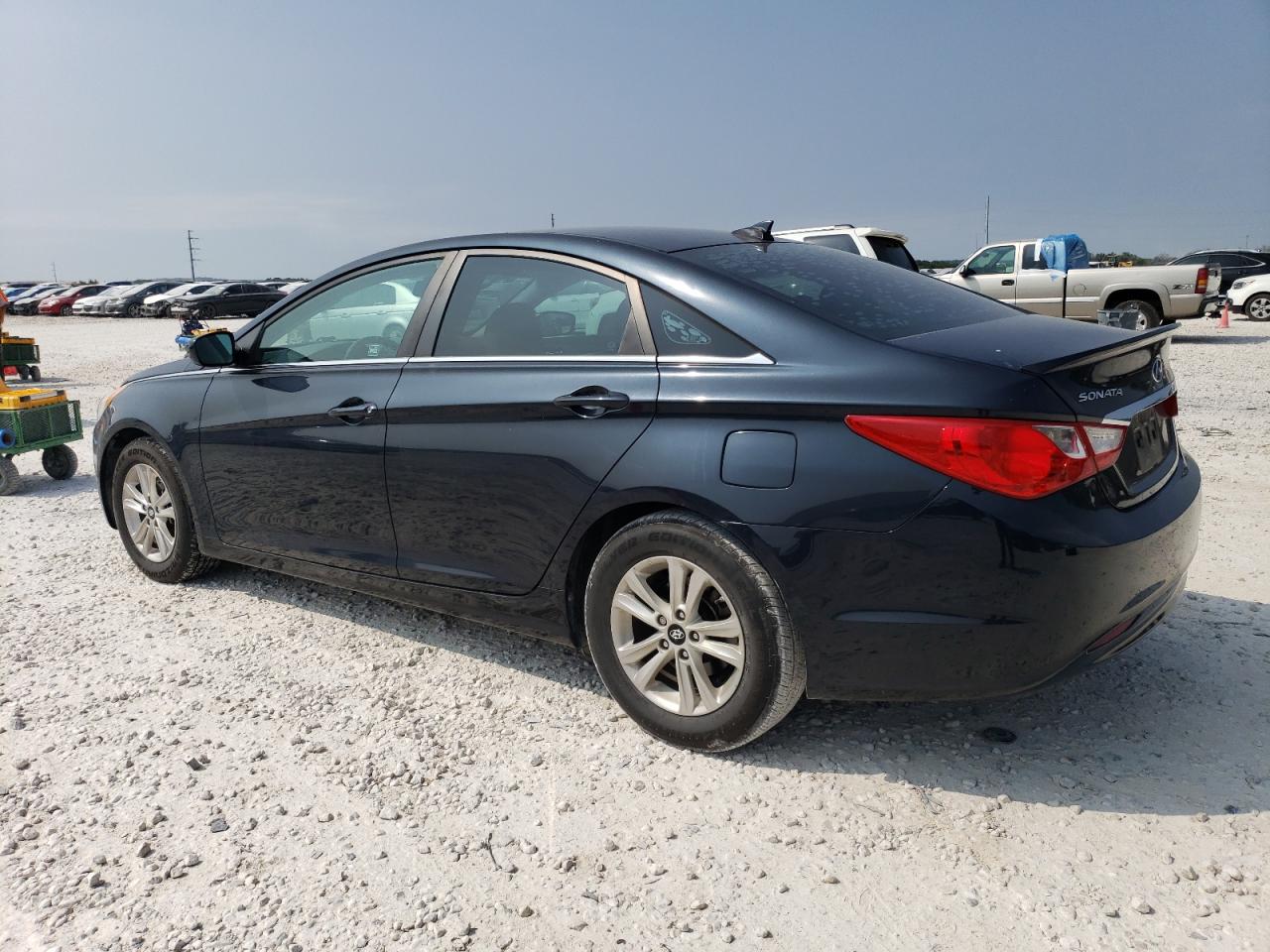 5NPEB4AC8DH786784 2013 Hyundai Sonata Gls