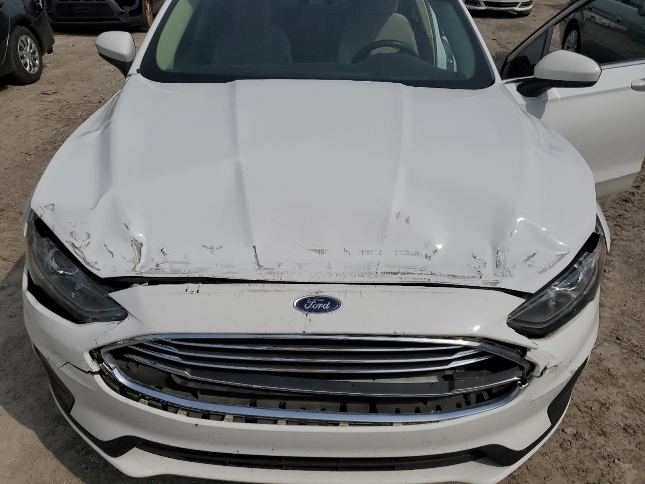 3FA6P0LU6KR254681 2019 Ford Fusion Se