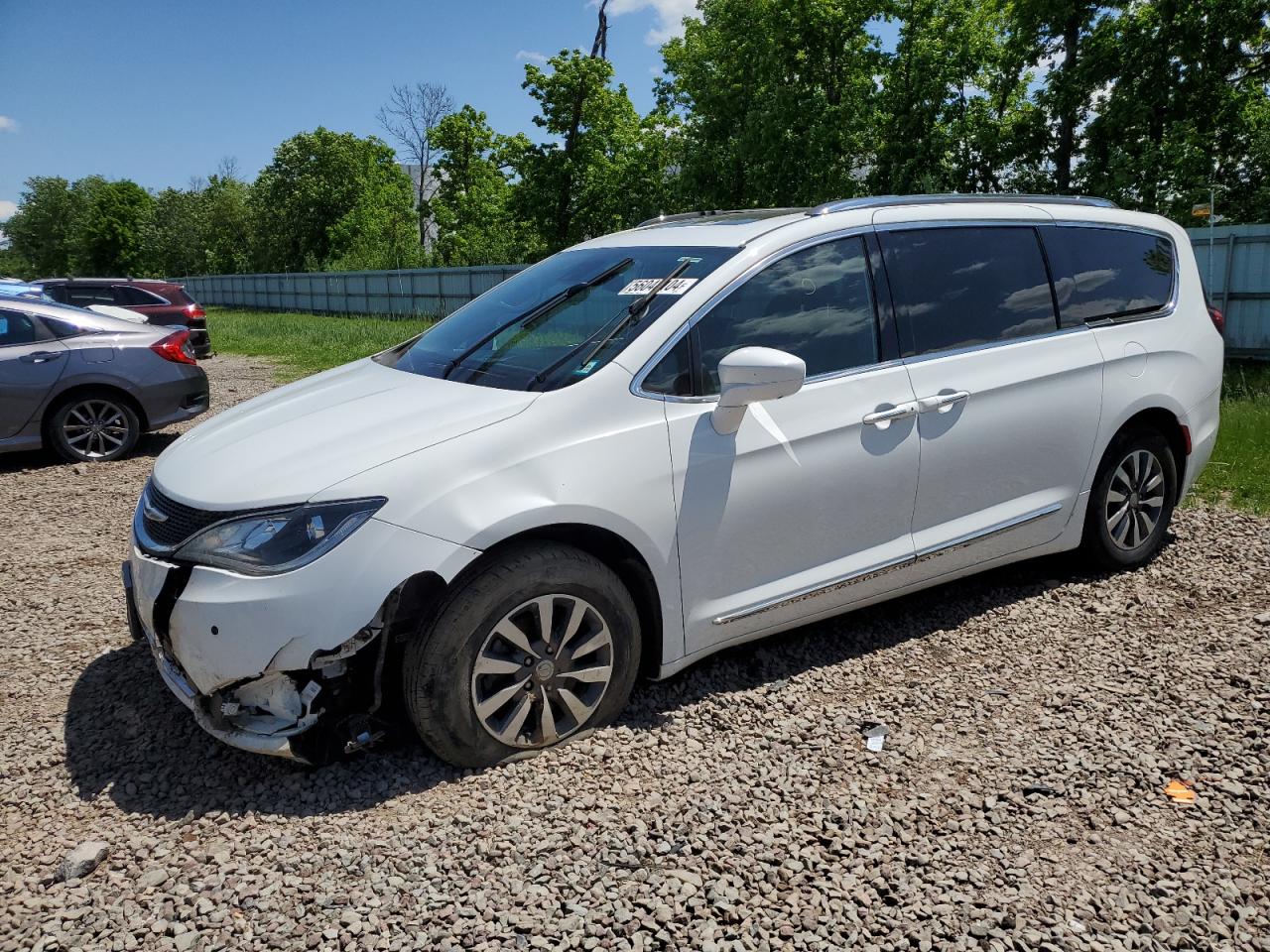 2C4RC1EG1LR145438 2020 Chrysler Pacifica Touring L Plus