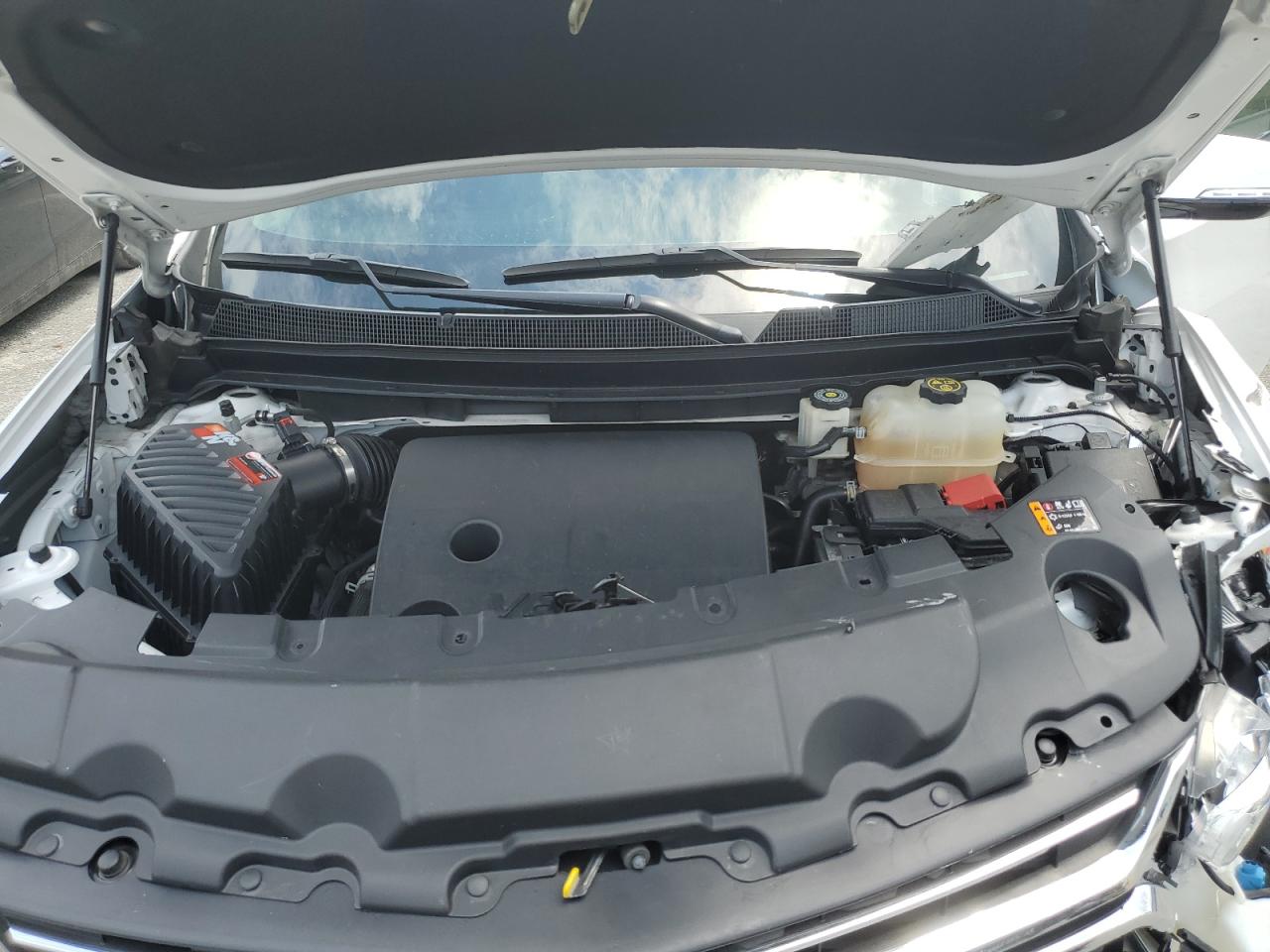 1GNERKKW1JJ237530 2018 Chevrolet Traverse Premier