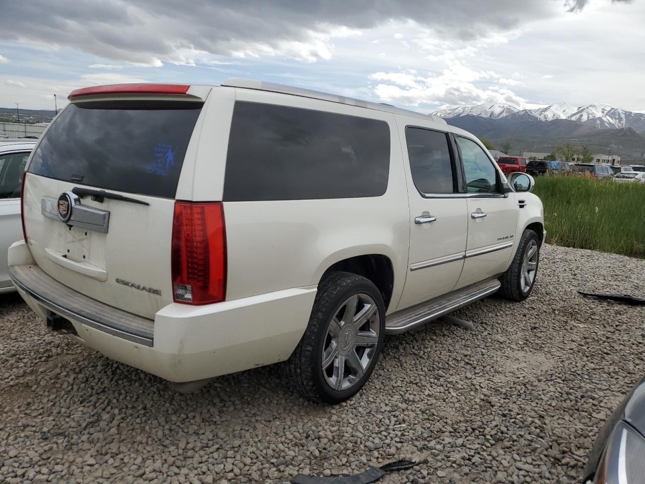 Lot #2838345271 2013 CADILLAC ESCALADE E