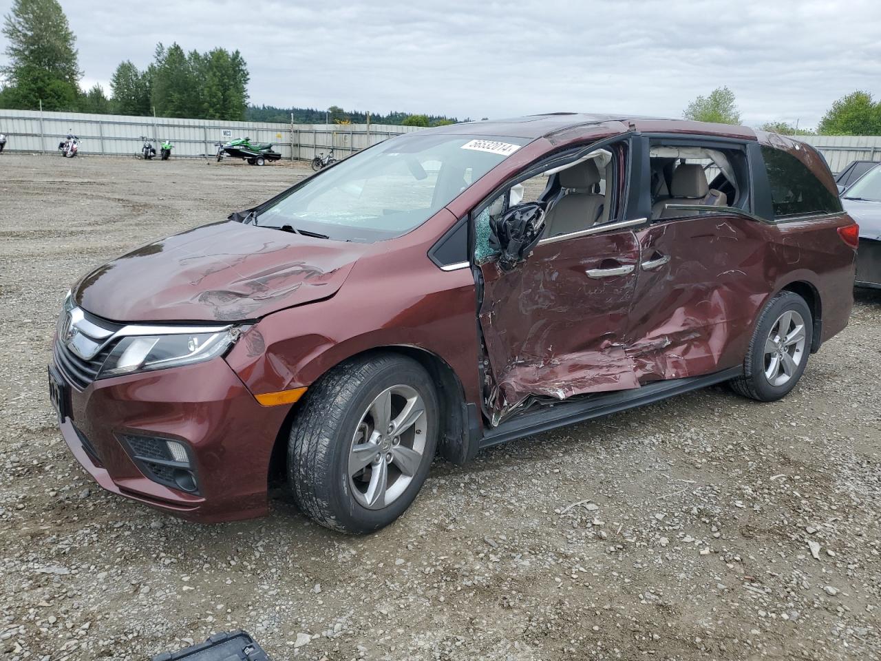 5FNRL6H76JB013633 2018 Honda Odyssey Exl