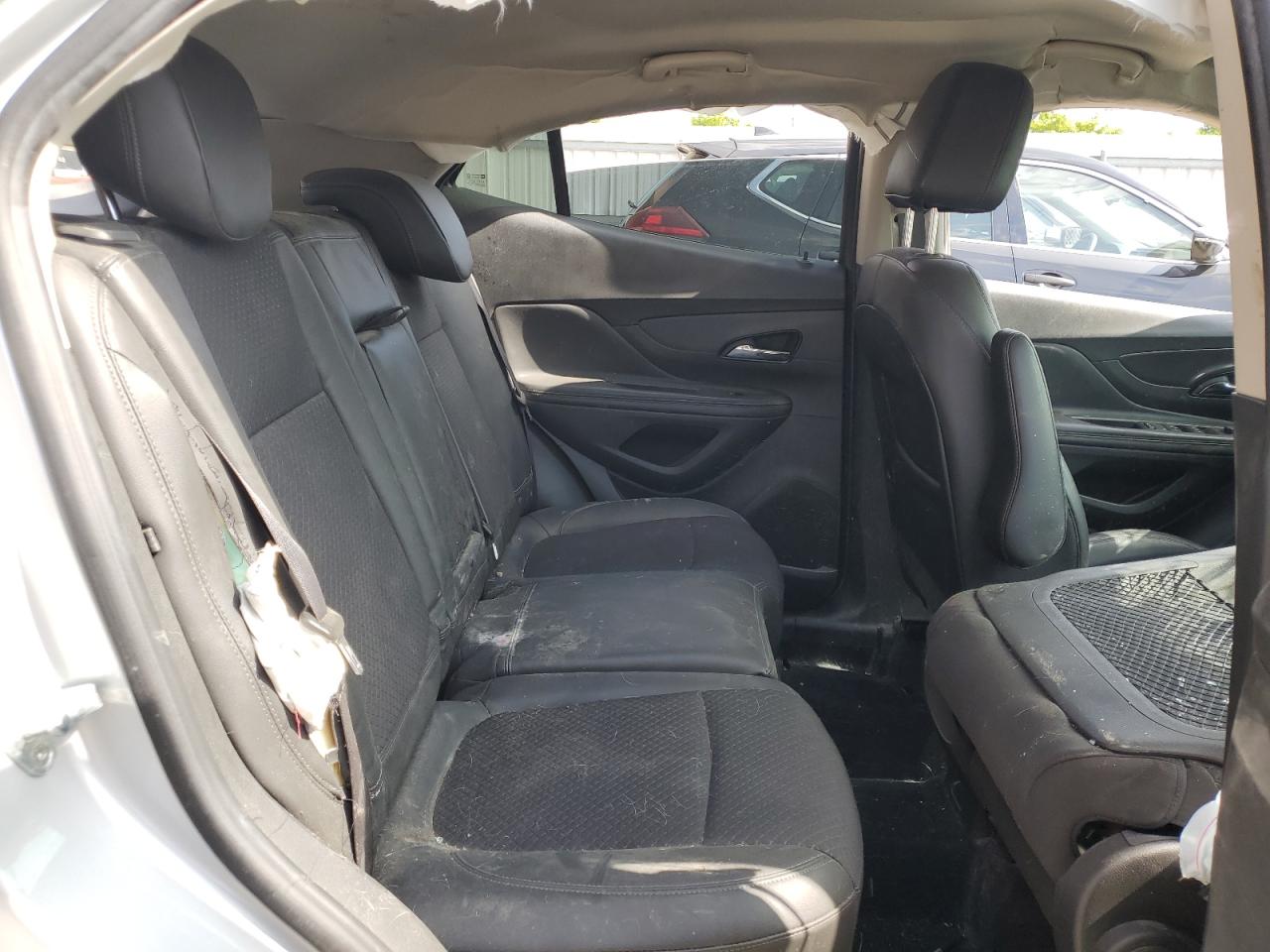 KL4CJESB2MB353883 2021 Buick Encore Preferred