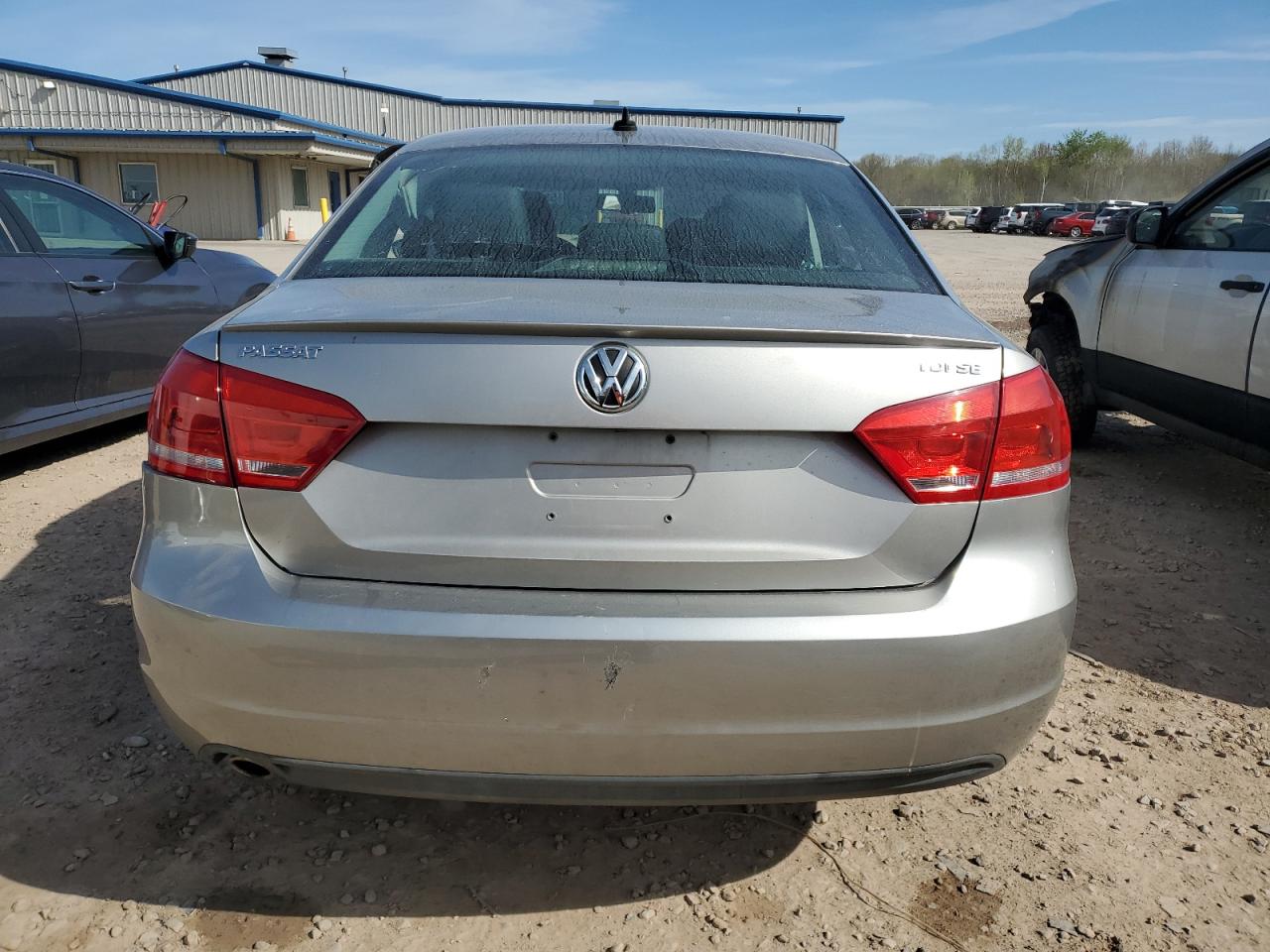 1VWBN7A33CC100959 2012 Volkswagen Passat Se