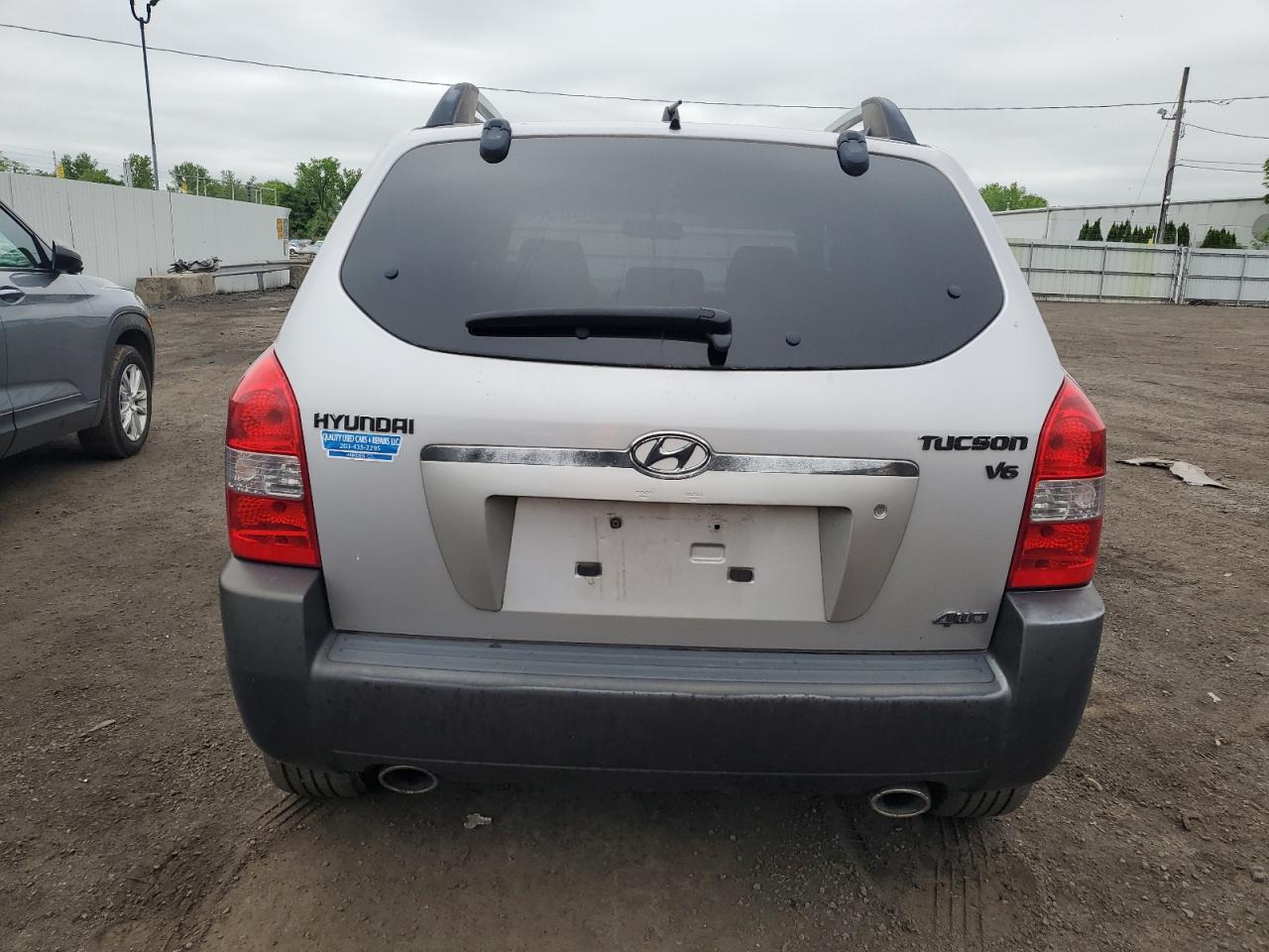 KM8JN72D55U124789 2005 Hyundai Tucson Gls