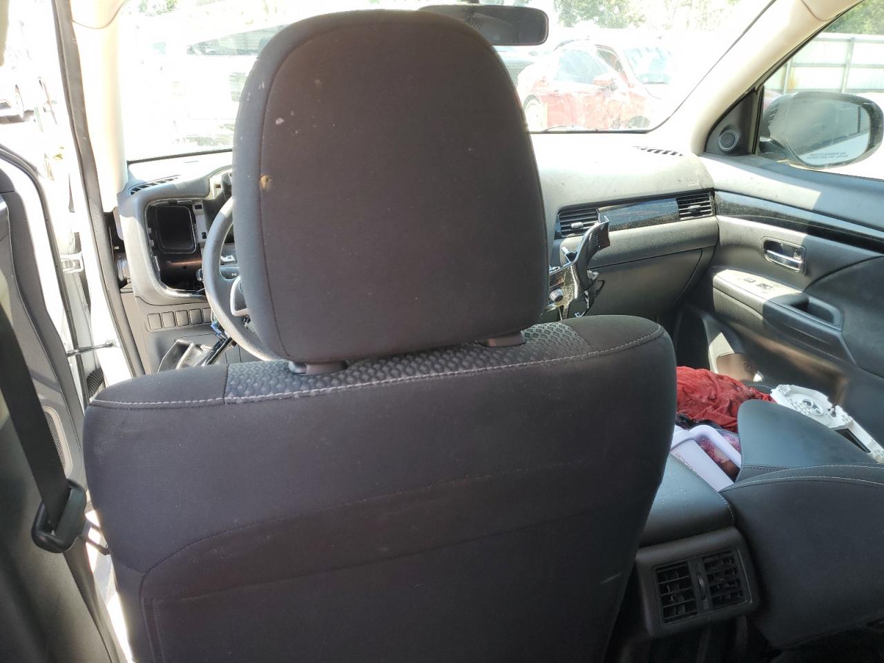 JA4AD2A3XLZ003334 2020 Mitsubishi Outlander Es