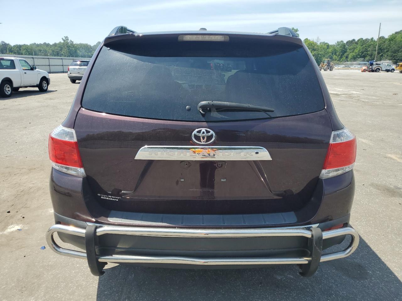 5TDZK3EH9BS041101 2011 Toyota Highlander Base