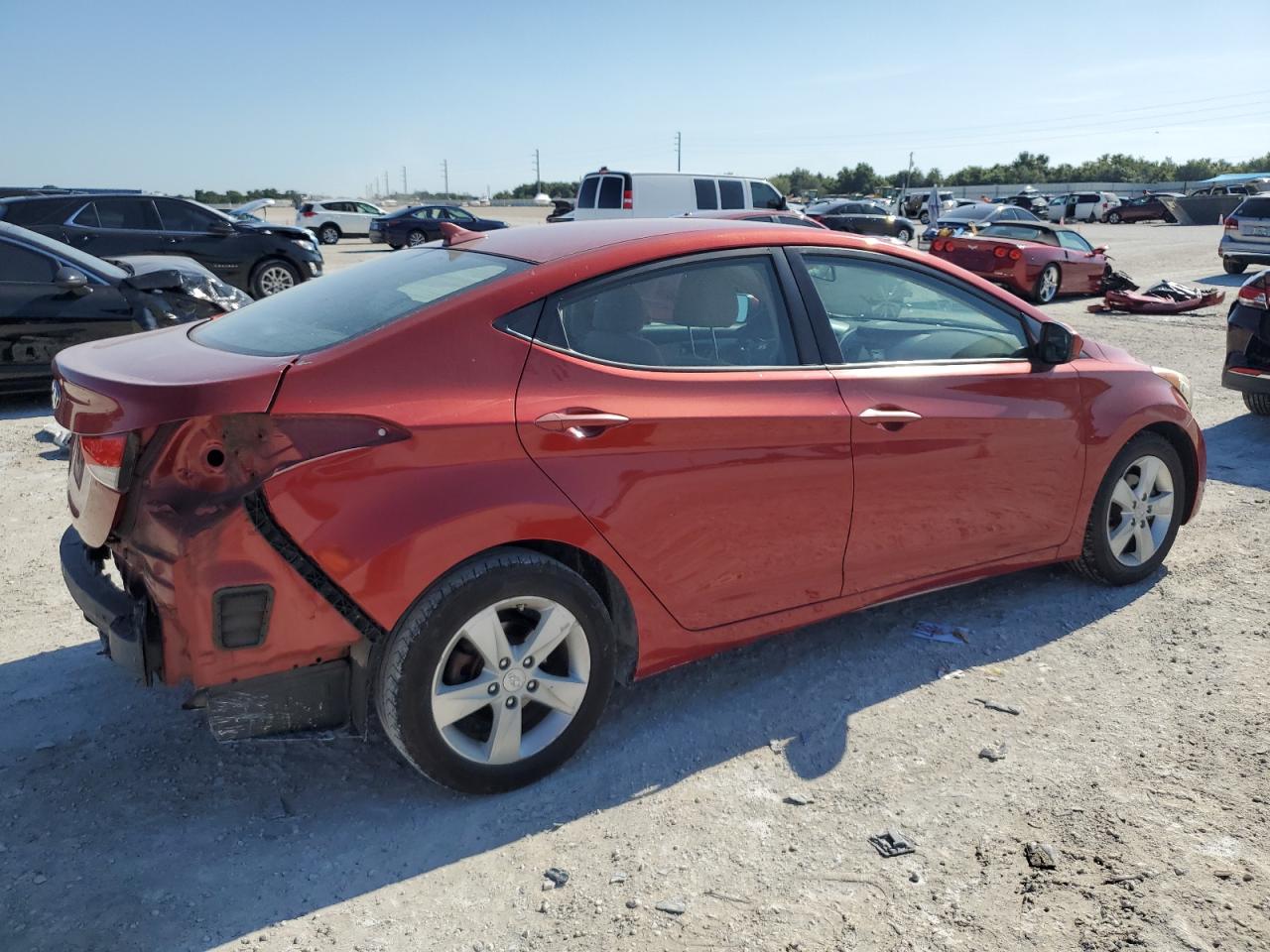 KMHDH4AE5DU776601 2013 Hyundai Elantra Gls