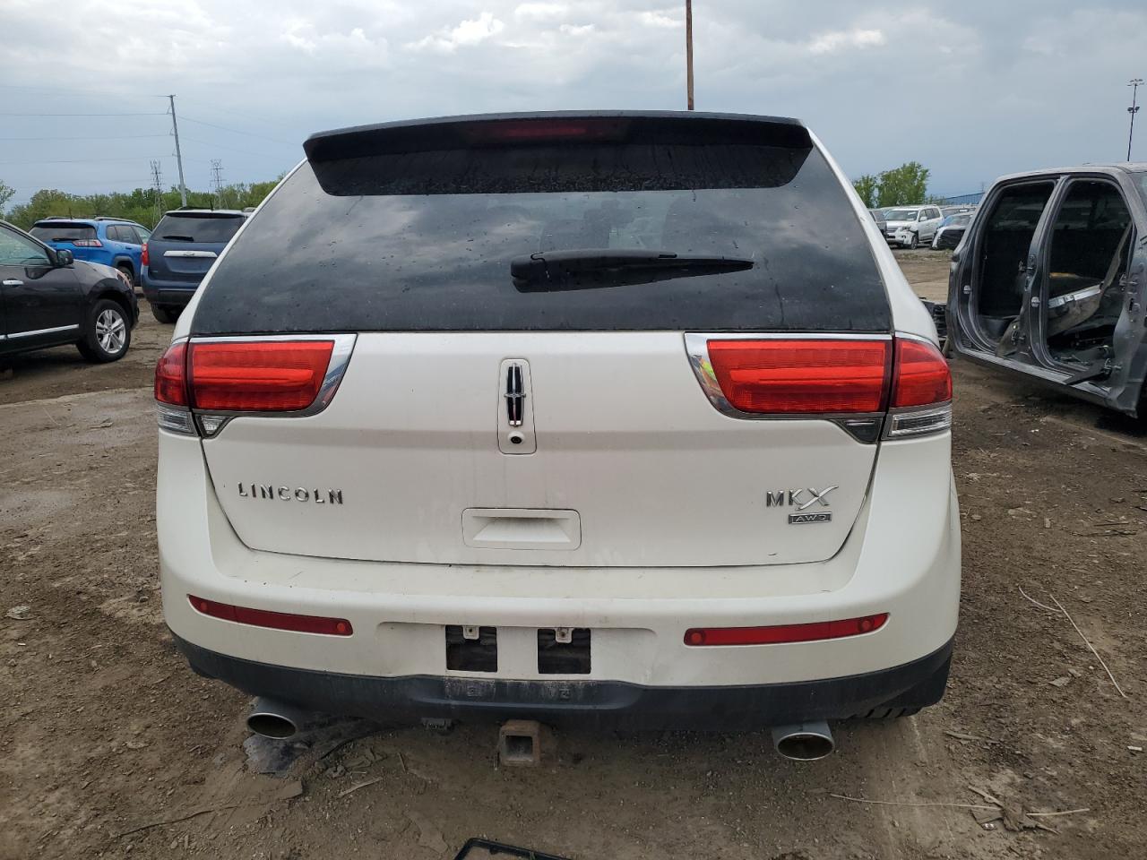 2LMDJ8JK0BBJ18063 2011 Lincoln Mkx