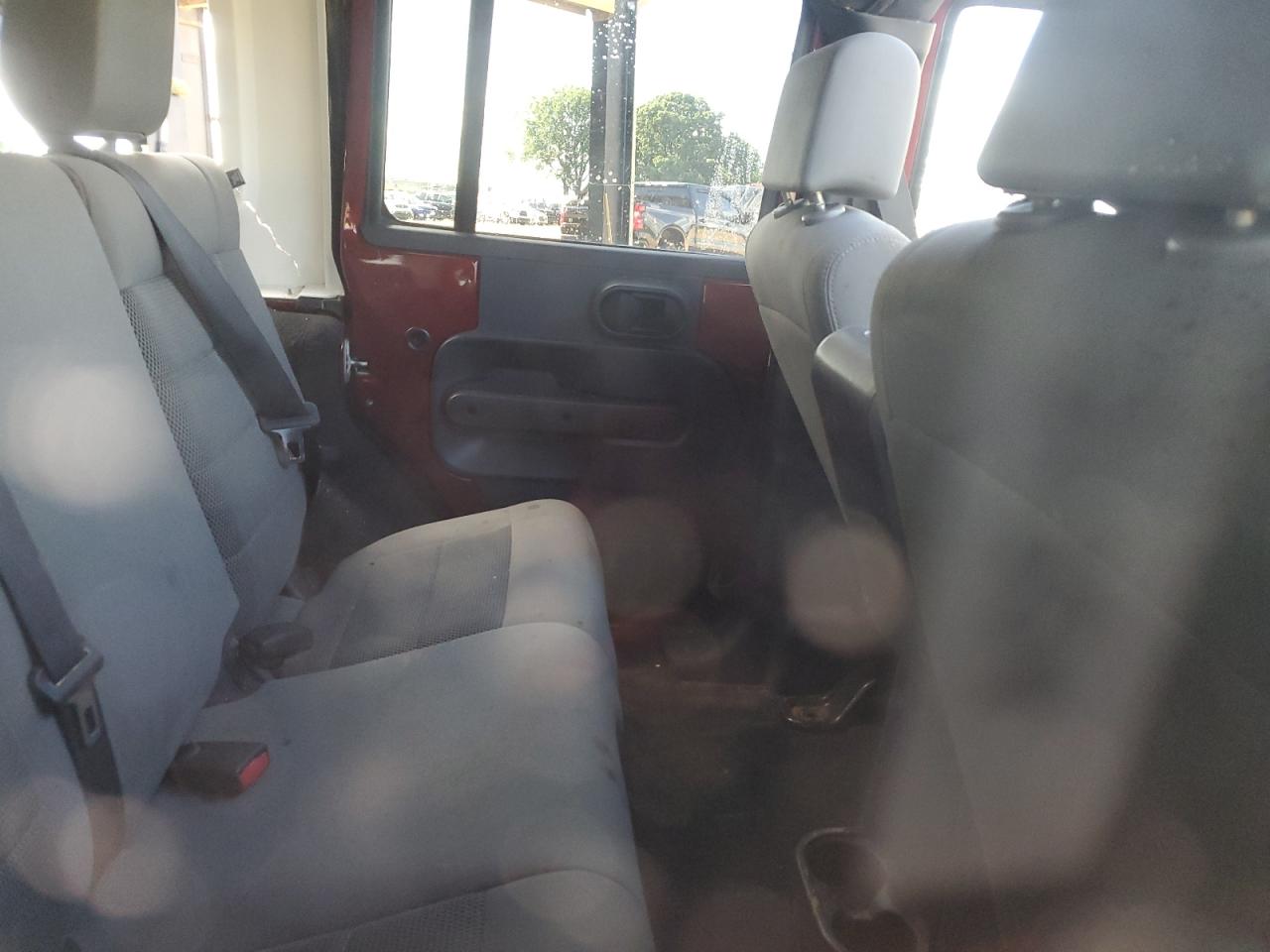 1J4GA591X8L565851 2008 Jeep Wrangler Unlimited Sahara