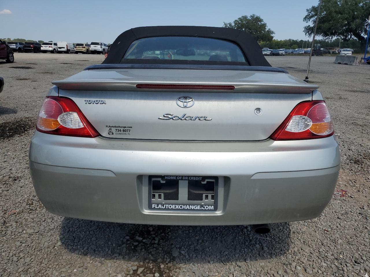 2T1FF28P12C597965 2002 Toyota Camry Solara Se