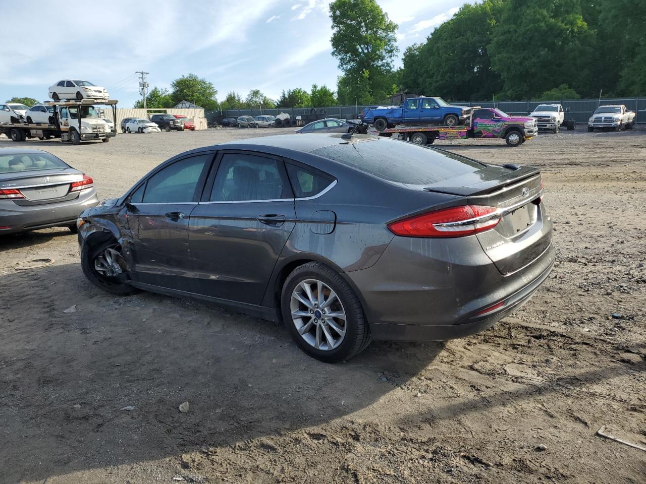 3FA6P0HD2HR243923 2017 Ford Fusion Se