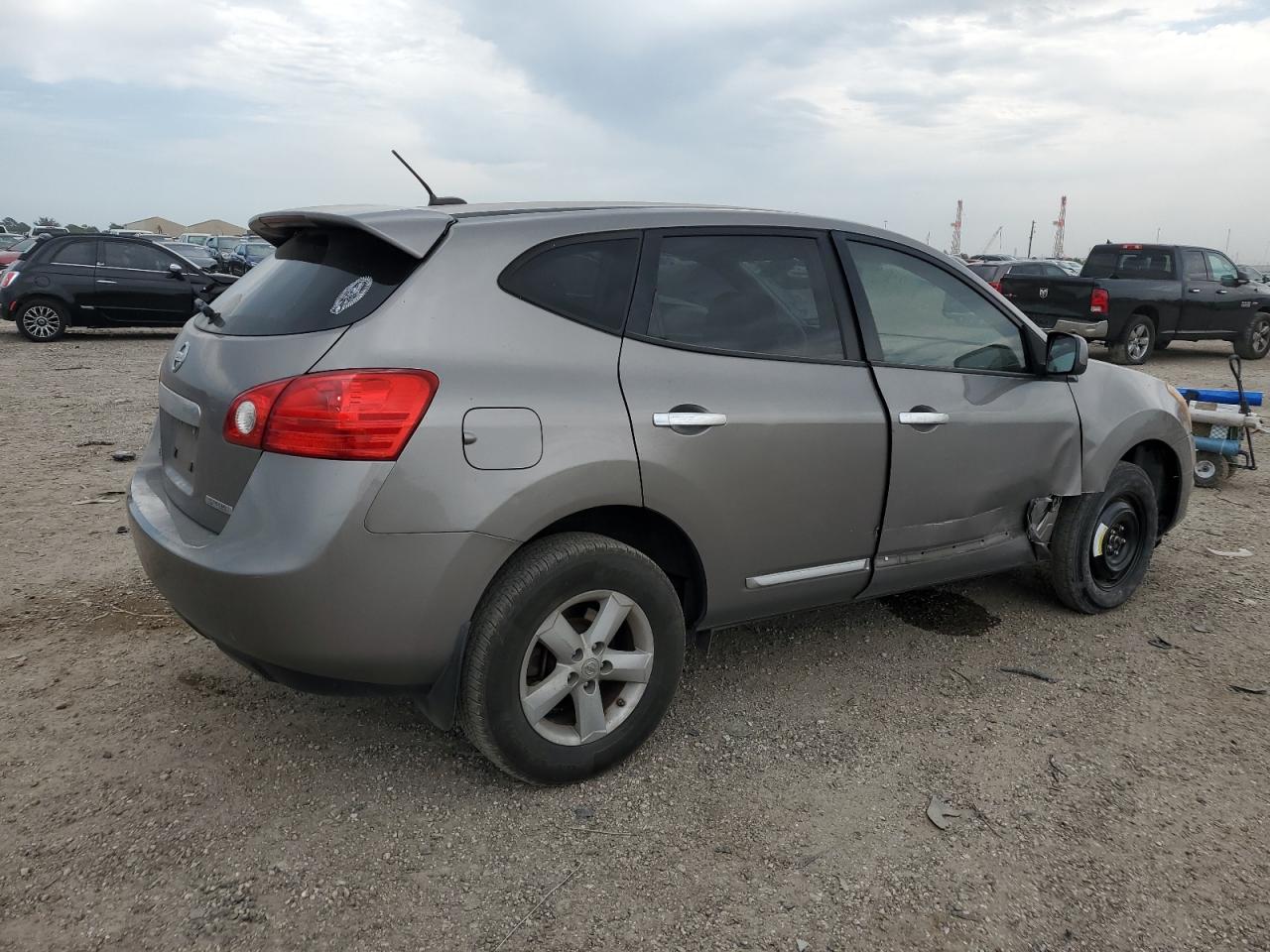 JN8AS5MTXDW549650 2013 Nissan Rogue S