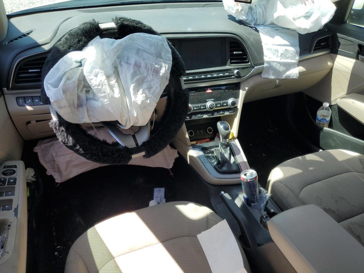 2020 Hyundai Elantra Sel vin: 5NPD84LF8LH545145